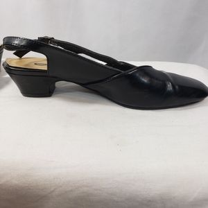 Annie Black Slingback Adjustable Buckle Ankle Strap Pumps Size 6M
